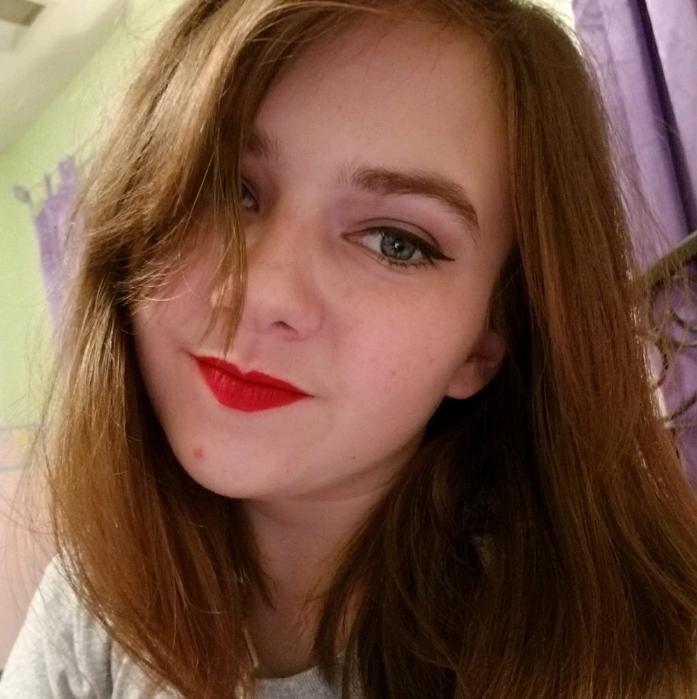 Meet your Posher, Olivia